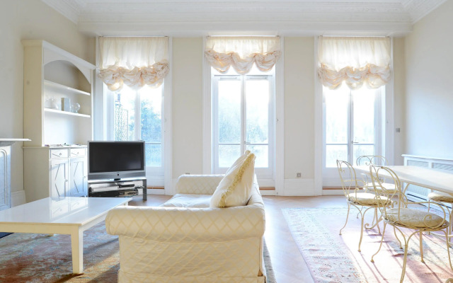 Veeve  Elegant 2 Bed With Balcony Redcliffe Square Kensington