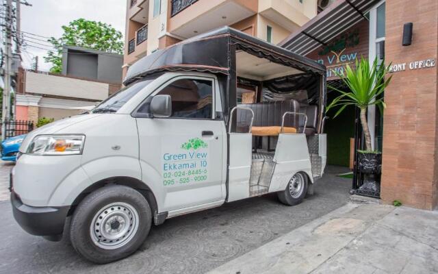 Greenview Ekkamai10 Residence