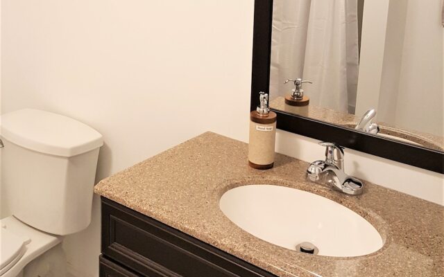 30 Bay Pine - 4 Bedroom House