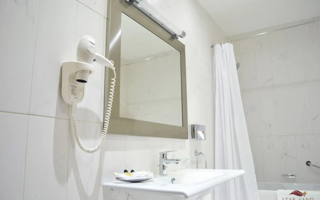 Star Land Hotel Bonapriso