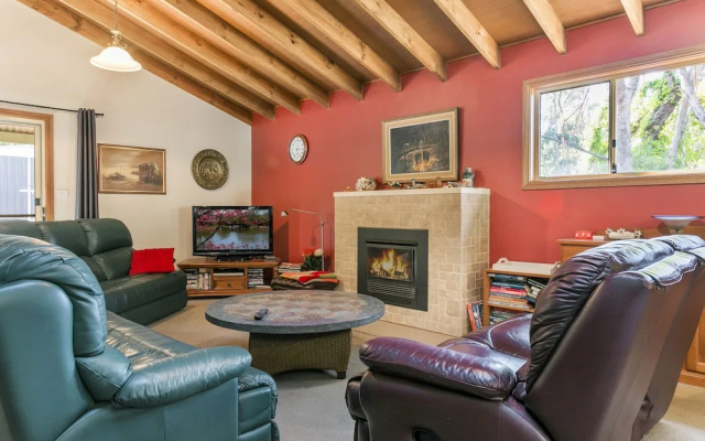 Jarara Cottage – Lobby – Sydney