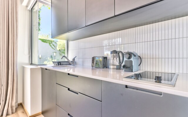 Garden Studio in Camps Bay