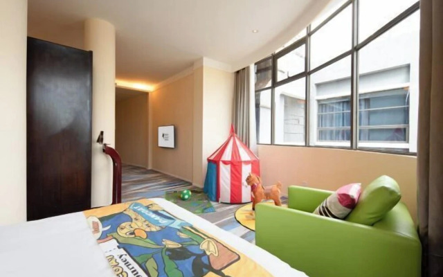 KaiMan Hotel