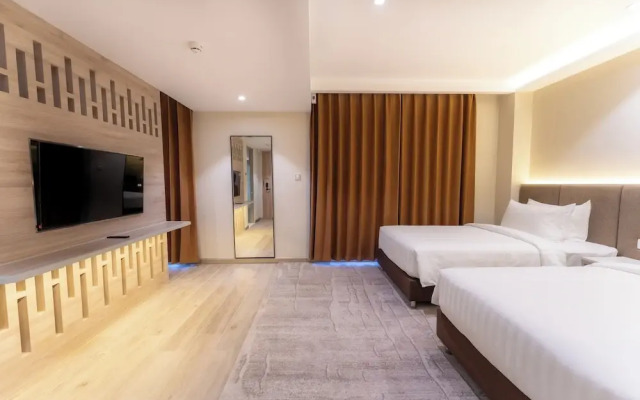 The Skye Phnom Penh Hotel & Apartments