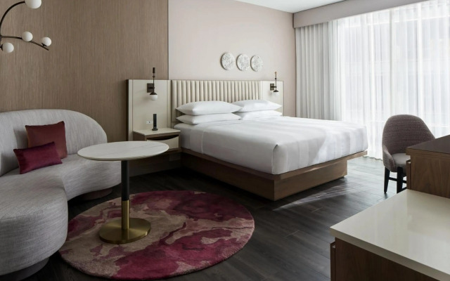 Marriott Bethesda Downtown at Marriott HQ