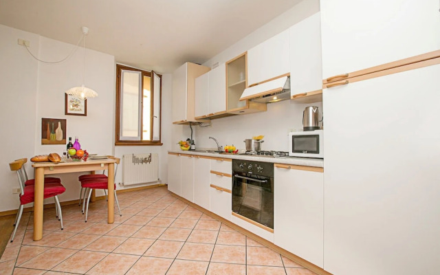 Appartamento Centro Storico Riva 2