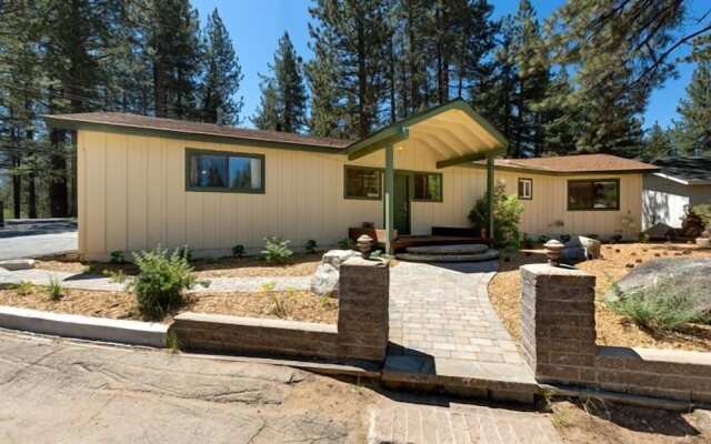 3221 Marlette Circle