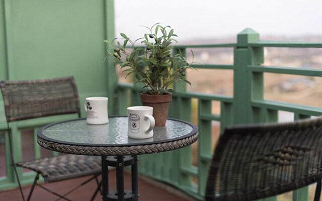 Yangyang Santa Hill Pension