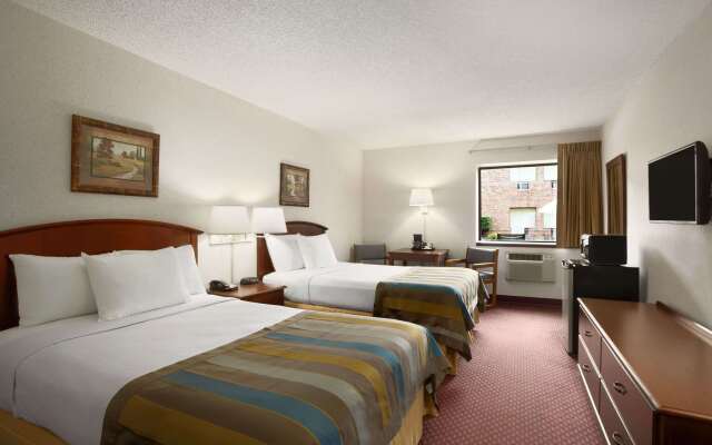 Days Inn by Wyndham Middletown