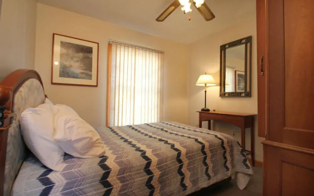 Normandie Oceanfront Motor Inn