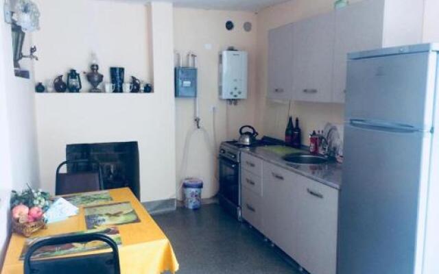 Hostel FORREST