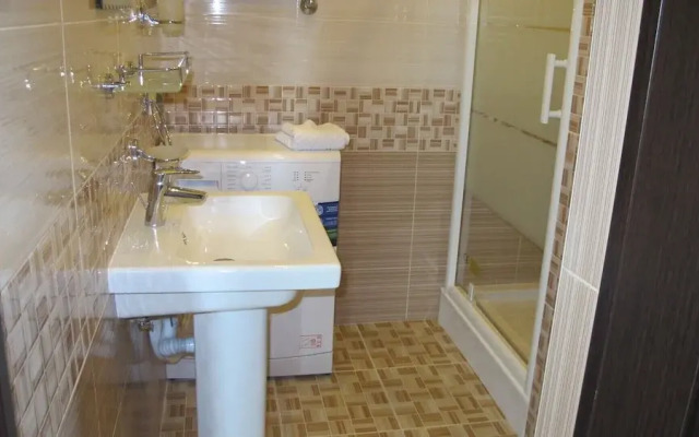 Apartment on Bulvar Nadezhd Apt 118