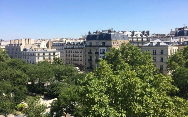 Fully Renovated Bright Studio With High View