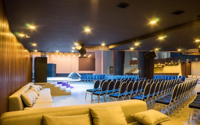 Marlin Hotel