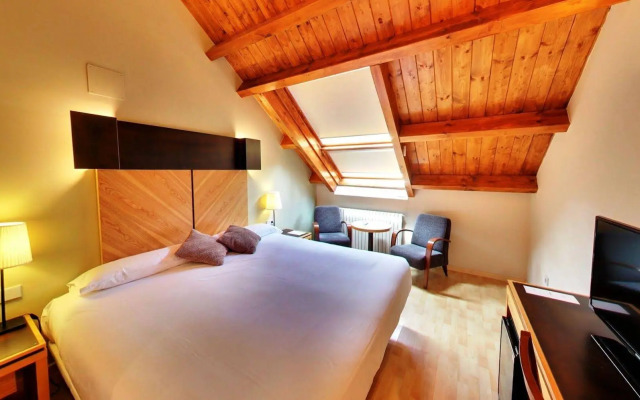 Hotel Silken Ordesa