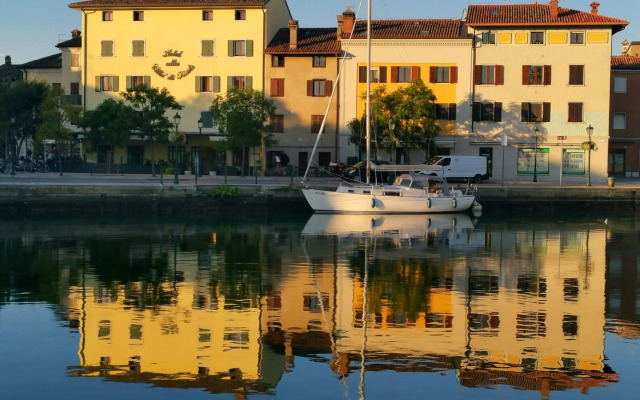Alla Città di Trieste