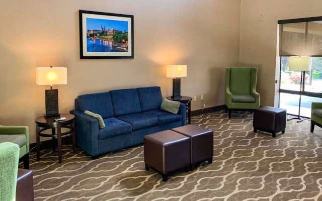 Comfort Suites Columbus State University Area