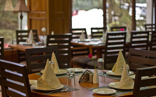 Hotel Broadways Inn