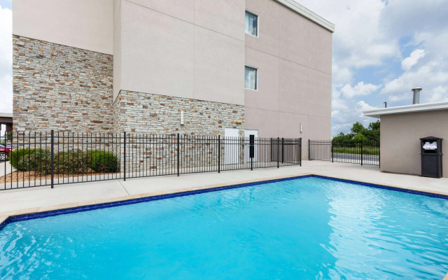 La Quinta Inn & Suites by Wyndham Cullman