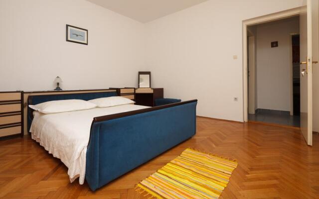 Apartment Promajna