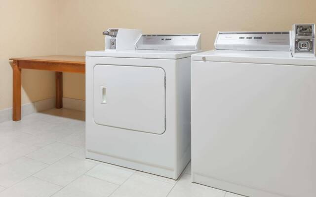 Days Inn & Suites McAlester