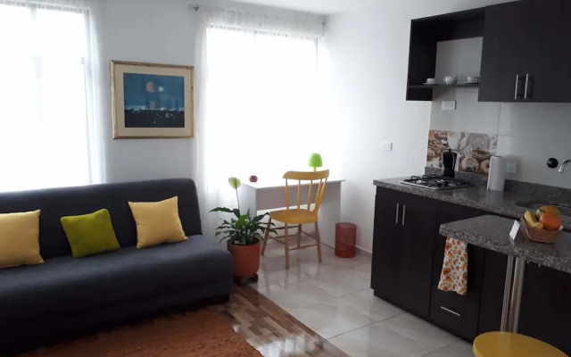 Kalos Meraki Apartasuites