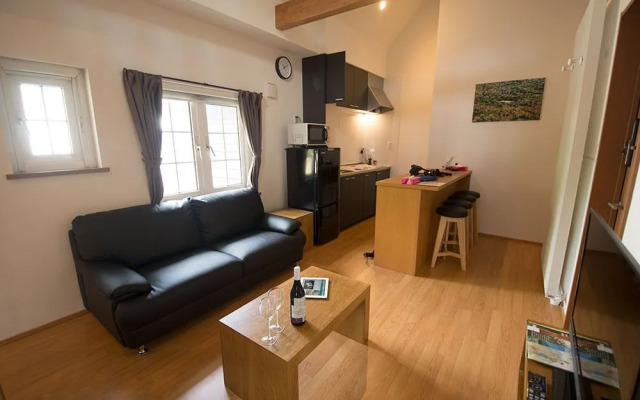 Holiday Niseko Snowbird