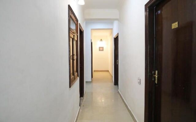 Goroomgo M M Guest House Howrah Kolkata