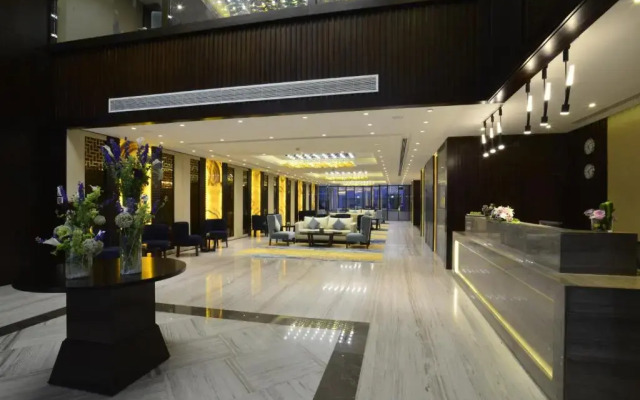 Naviti Warwick Dammam