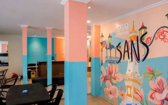 Sans Hotel Triplets Jogja Expo Center – Restaurant – Banguntapan