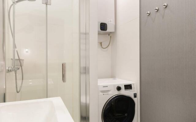 Charming Bright Apartment in Lisbon