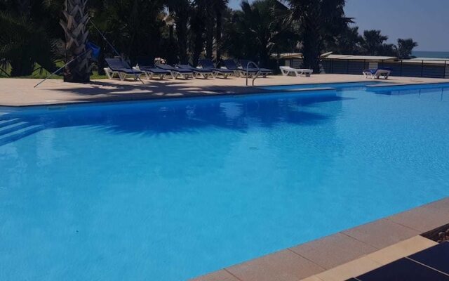 Relax waterfront serviced apartment
