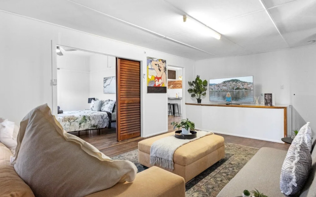 Spacious Home Near Urangan Beachfront – Guest Rooms – Hervey Bay