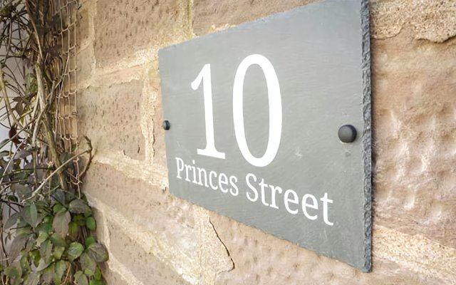 10 Princes Street