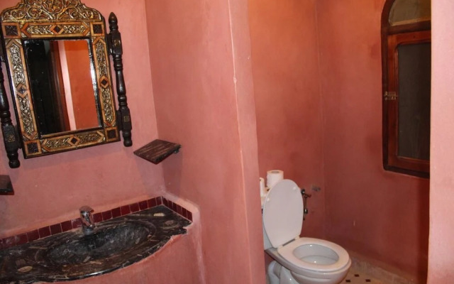 Chez Tihri