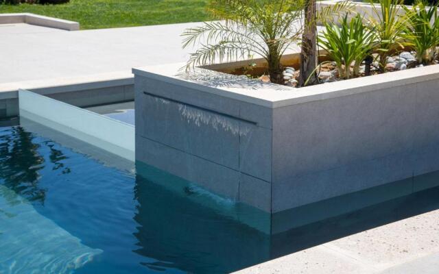 Eleanthi Modern Living