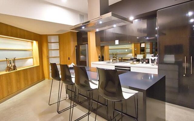 Sticky Rice Villas