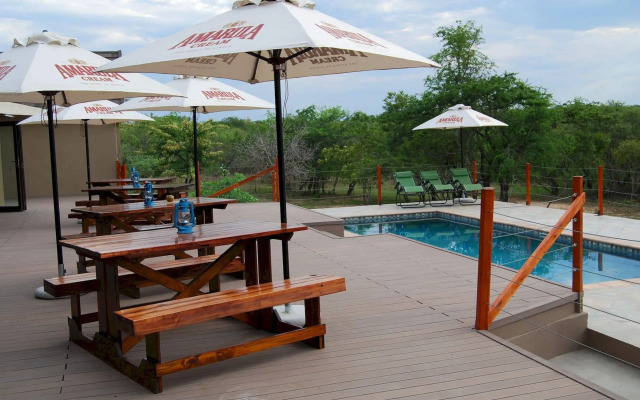 Cheetah Paw Eco Lodge