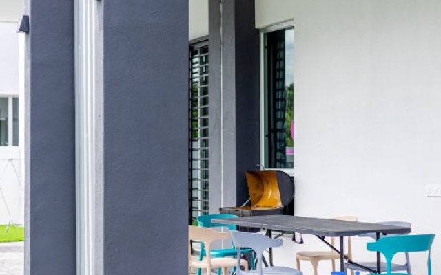 Pool Villa 3 | Karaoke BBQ | Near Lost World by i Homes – Outside – Ipoh