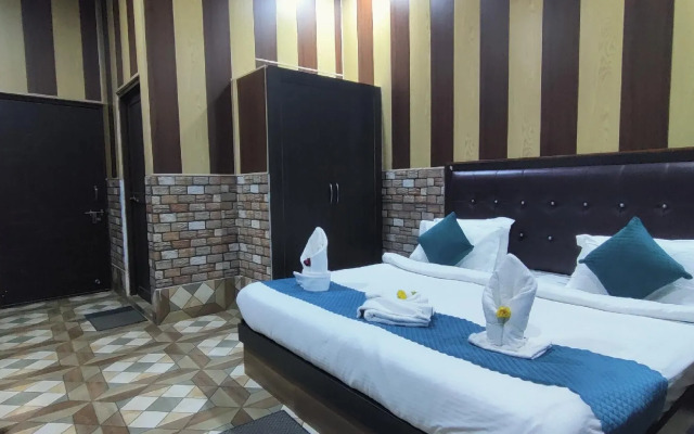 The Corbett Jungle by Jita Inn