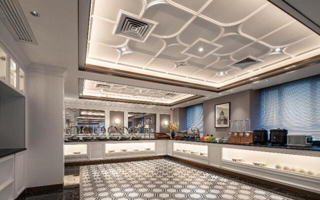 Madison Hotel Jinan Olympics Center