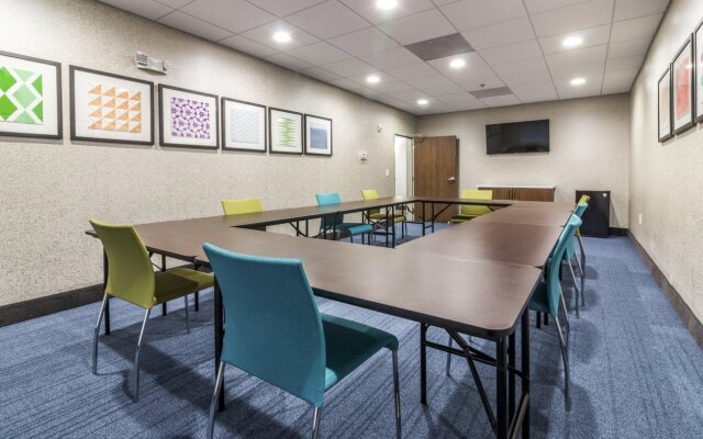 Holiday Inn Express Villa Rica by IHG