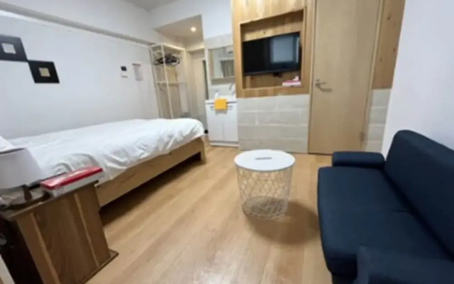 Rhodes Kagurazaka Hotel