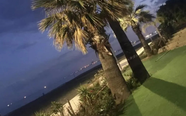 Lenios Beach Hotel