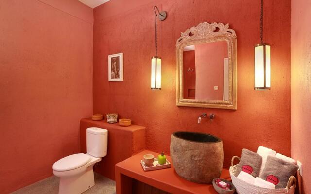 PinkCoco Gili Trawangan - Constant Surprises- for Cool Adults Only