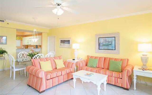 Tops'l 1008 Lockoff 3 Bedroom Condo by RedAwning