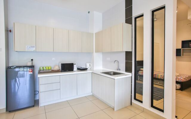 OwnAStay Midhill by Symphony Suite