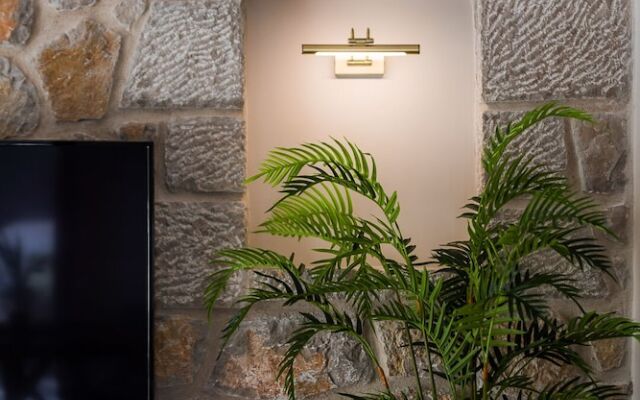 Stone and Sea Villas