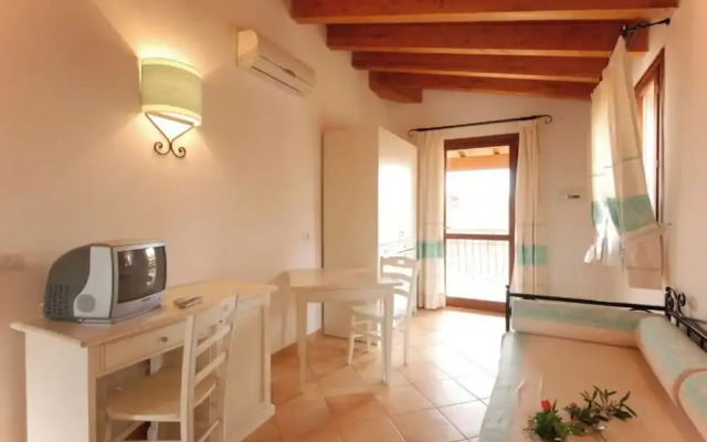 Il Mirto Appartamenti, Ac e Wifi, Gallura