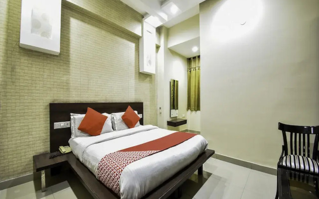OYO 2615 Hotel Lords